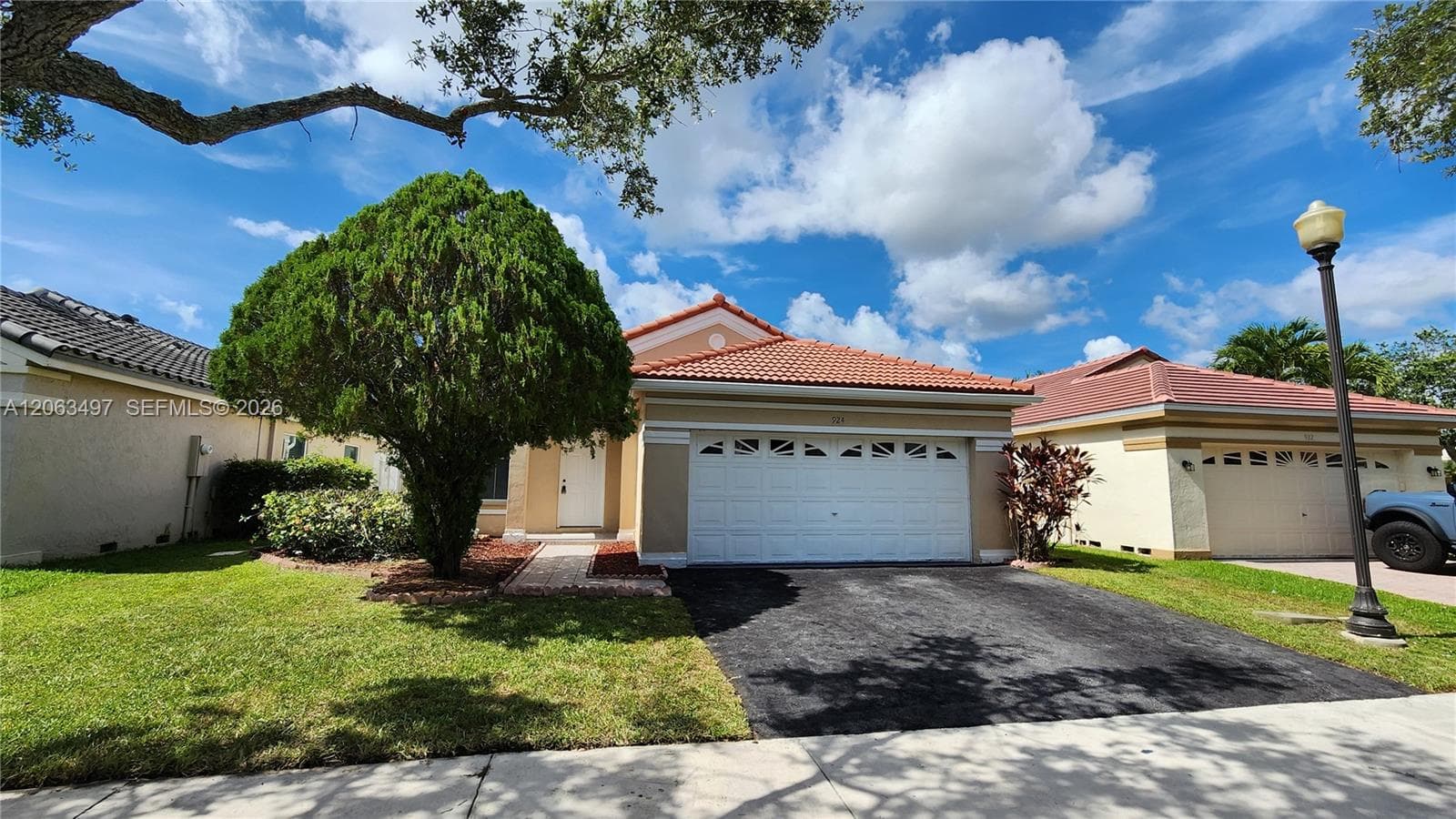 924 Falling Water Rd # 924, Weston, FL 33326 photo 2