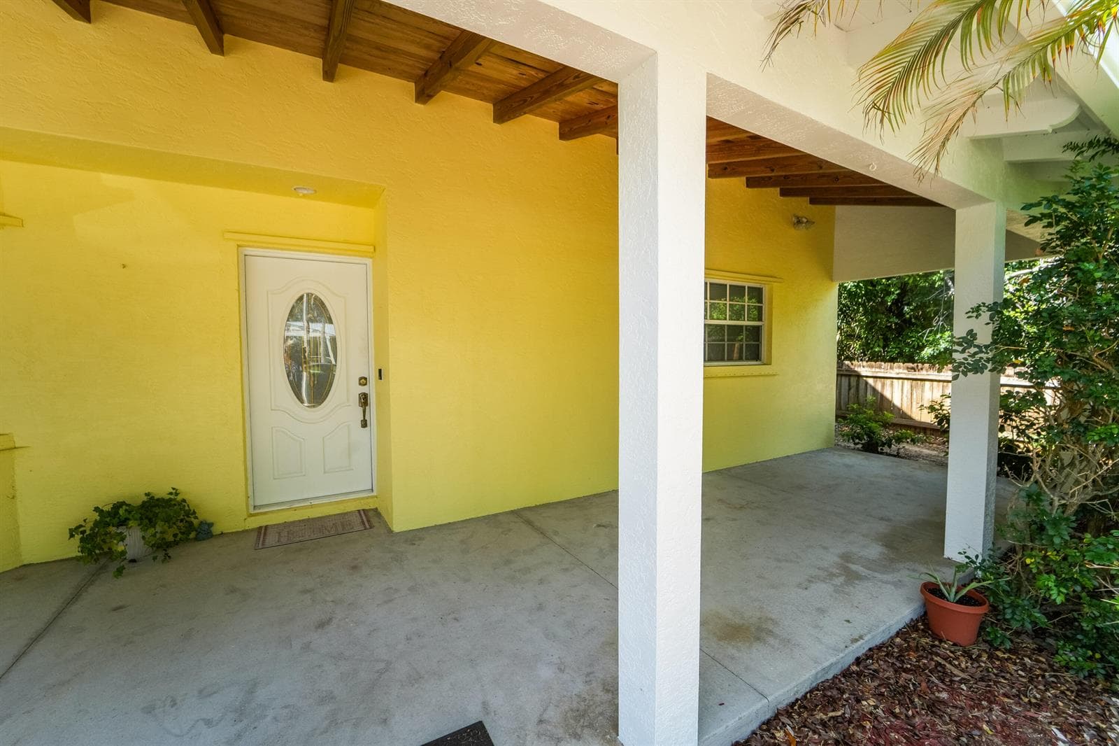8645 SE Alabama Place, Hobe Sound, FL 33455 photo 5