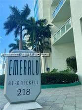 218 SE 14th St # 2004, Miami, FL 33131 photo 3