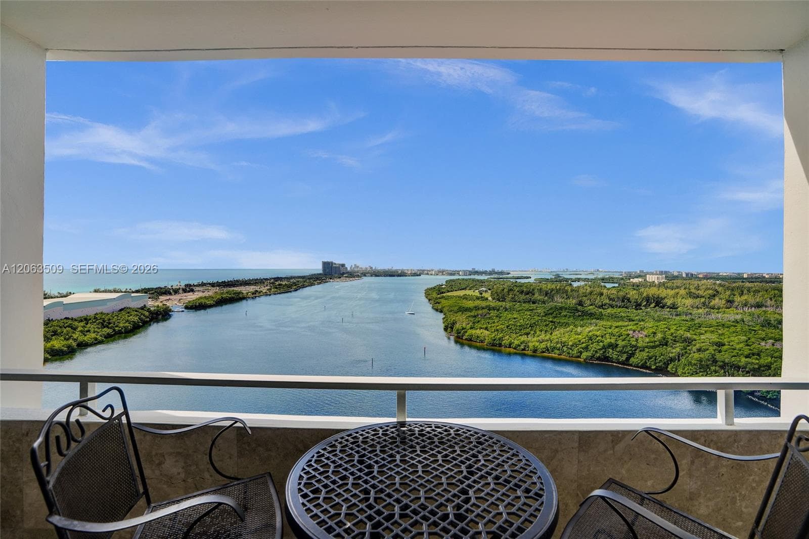 500 Bayview Dr # PH20, Sunny Isles Beach, FL 33160 photo 4