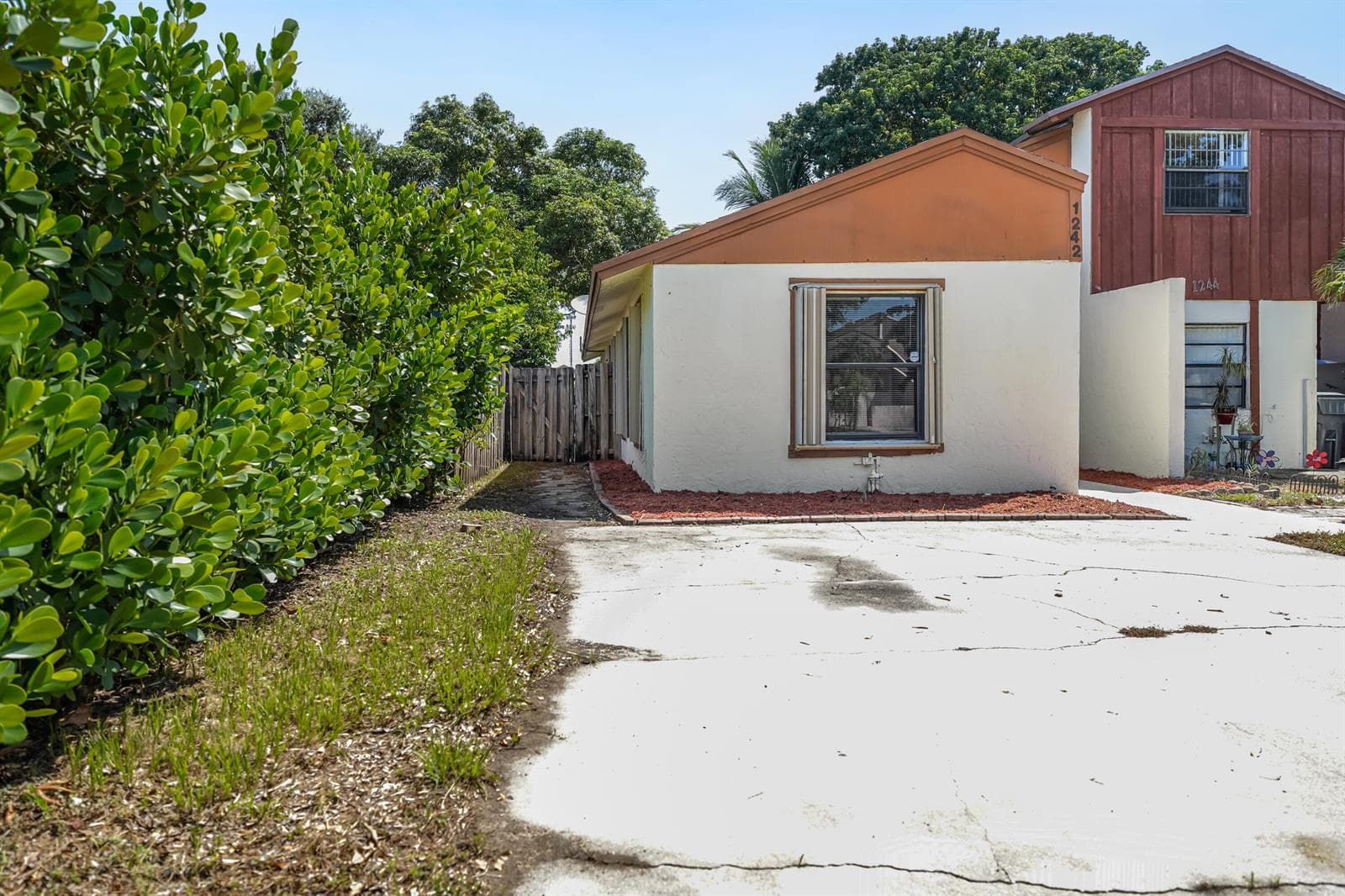 1242 The 12th Fairway, Wellington, FL 33414 photo 3