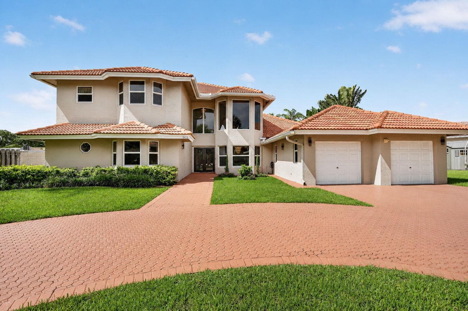 9410 Sea Turtle Manor, Plantation, FL 33324 photo 2