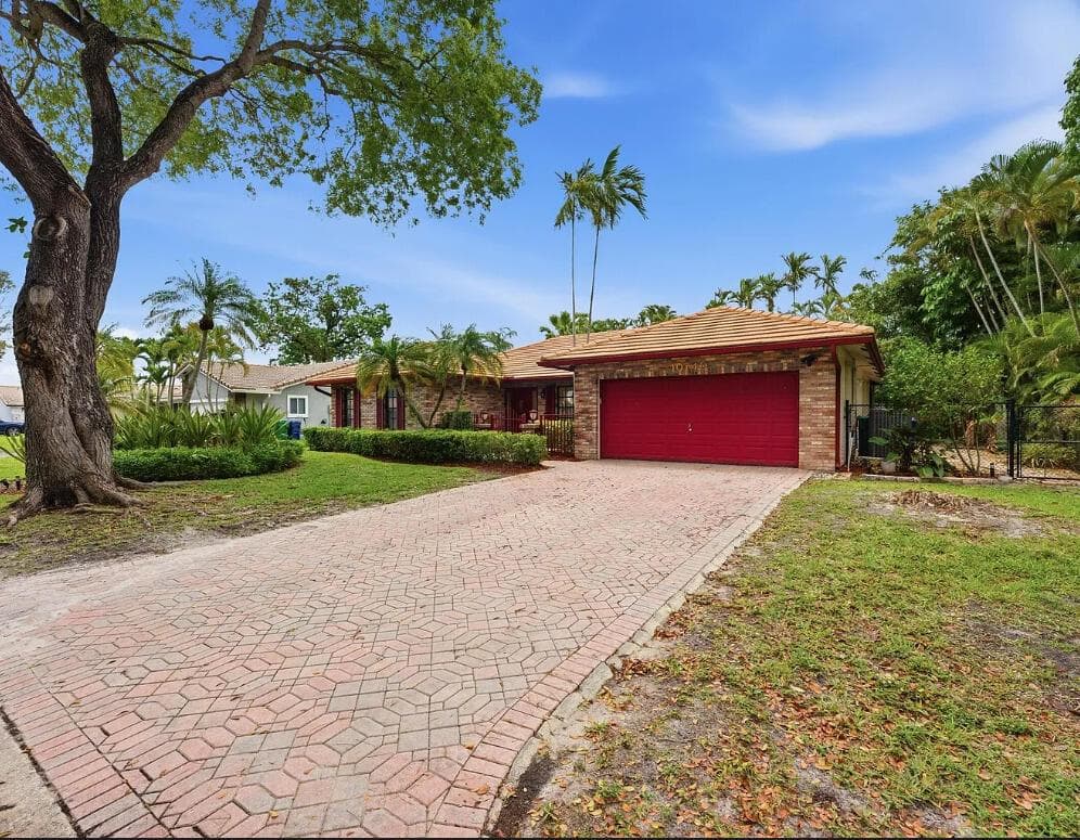 10740 NW 19th Street, Coral Springs, FL 33071 photo 2