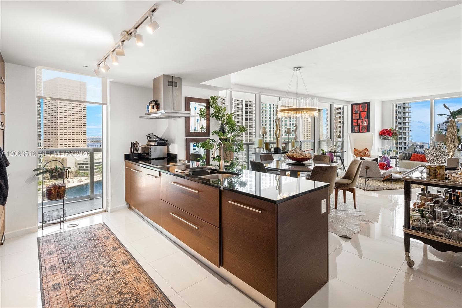 495 Brickell Ave # 1802, Miami, FL 33131 photo 3
