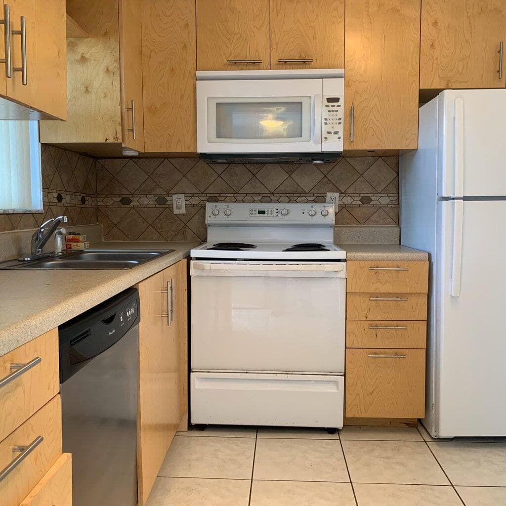 9355 SW 8th Street # 208, Boca Raton, FL 33428 photo 4