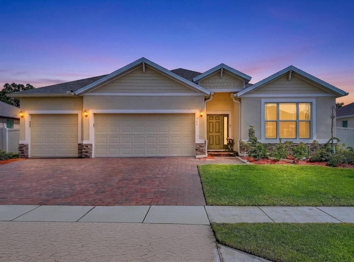 111 52ND Square, Vero Beach, FL 32968 photo 2