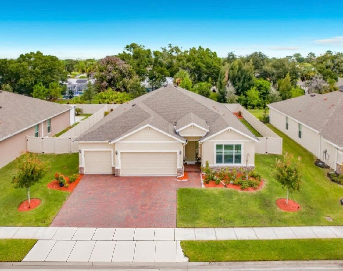 111 52ND Square, Vero Beach, FL 32968 photo 4