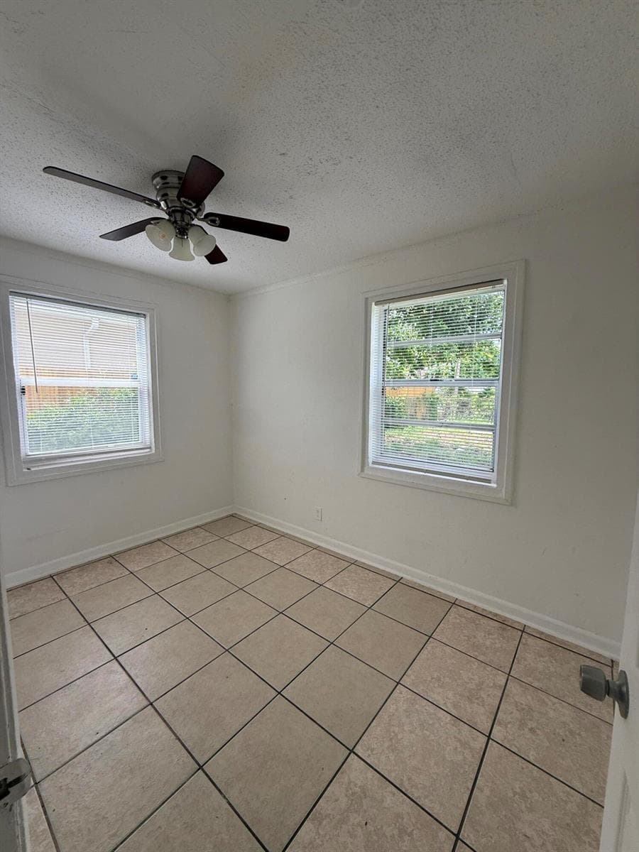 865 W 3RD Street, Riviera Beach, FL 33404 photo 5
