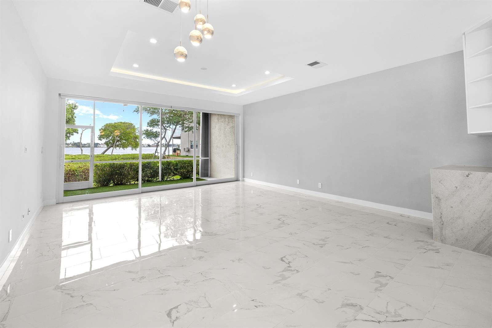 88 N Lakeshore Drive, Hypoluxo, FL 33462 photo 5