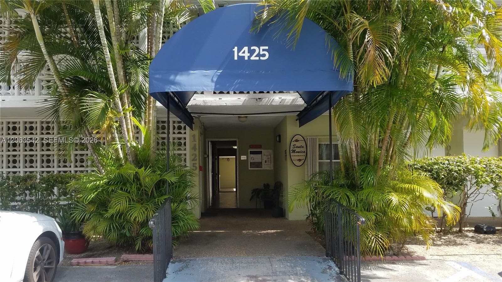 1425 Arthur St # 216B, Hollywood, FL 33020