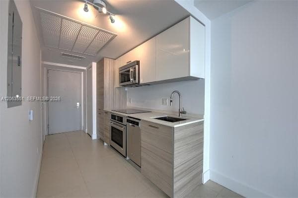 1300 Brickell Bay Dr # 2313, Miami, FL 33131 photo 2