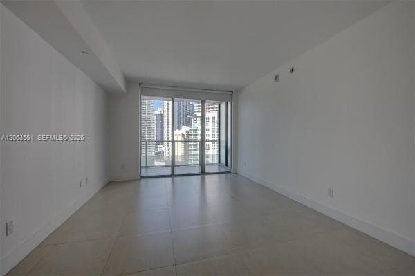 1300 Brickell Bay Dr # 2313, Miami, FL 33131 photo 4