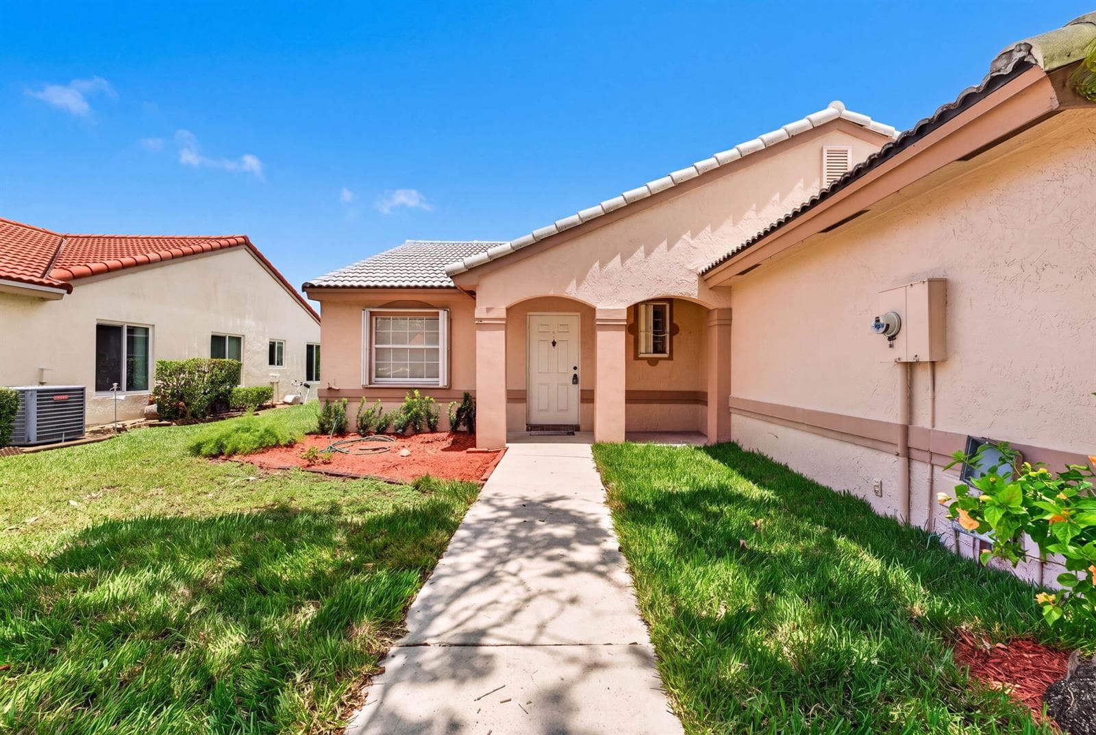 18871 NW 2ND Street, Pembroke Pines, FL 33029 photo 3