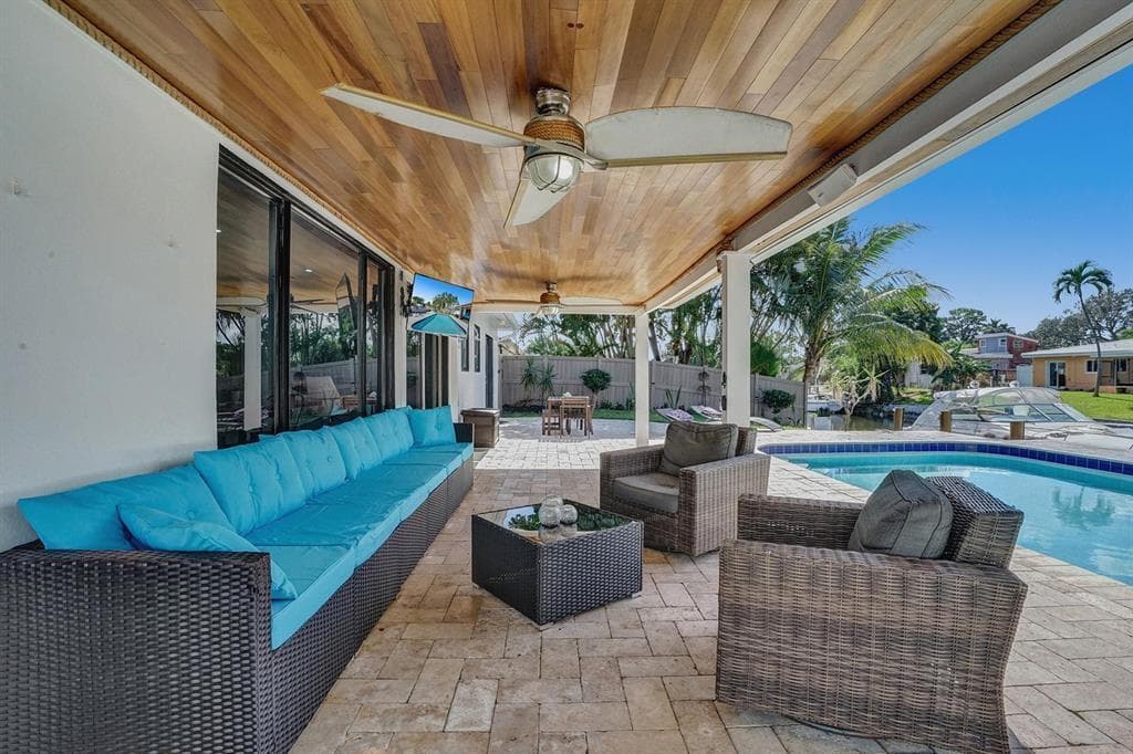 1701 SW 22ND Avenue, Fort Lauderdale, FL 33312 photo 4