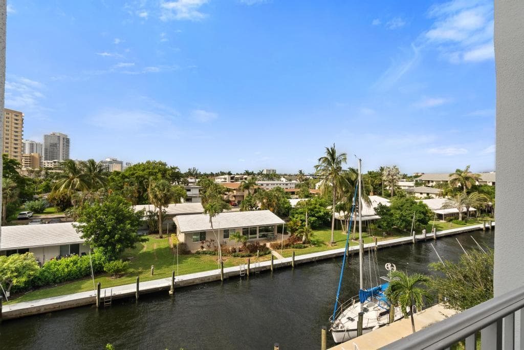 3210 SE 10th Street # 4a, Pompano Beach, FL 33062 photo 3