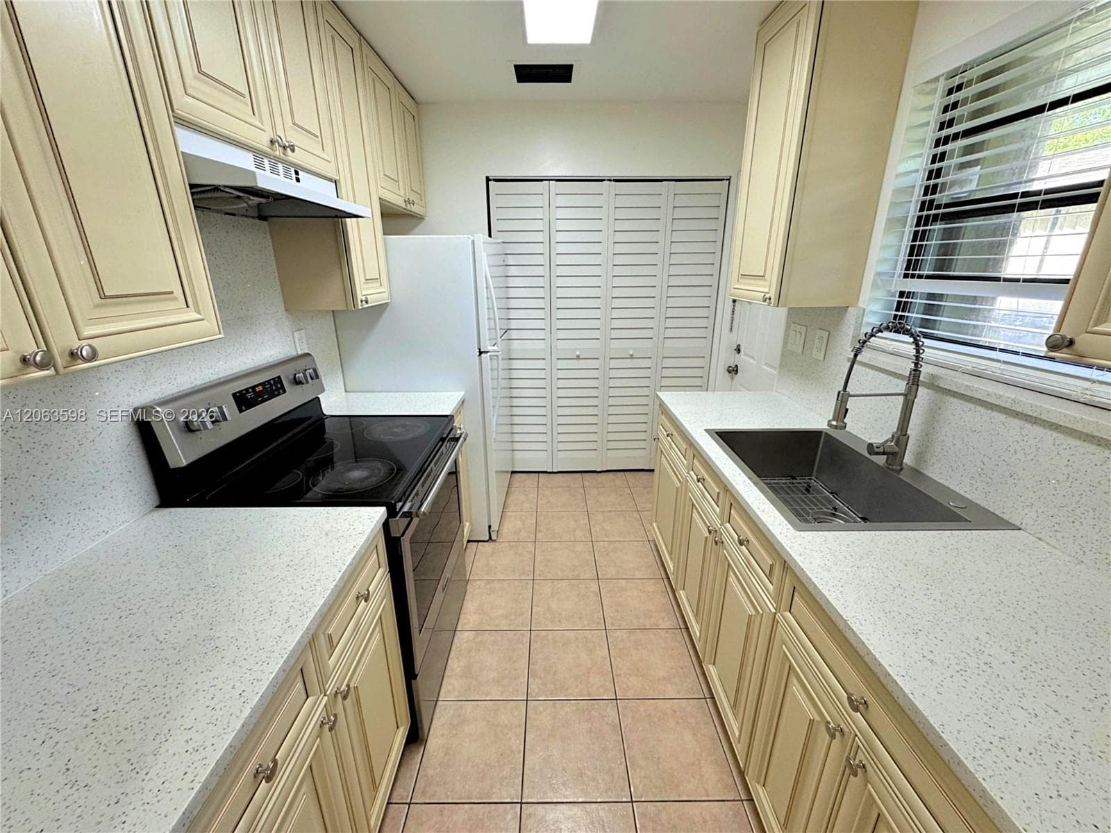5637 Taft St # 5637, Hollywood, FL 33021 photo 2