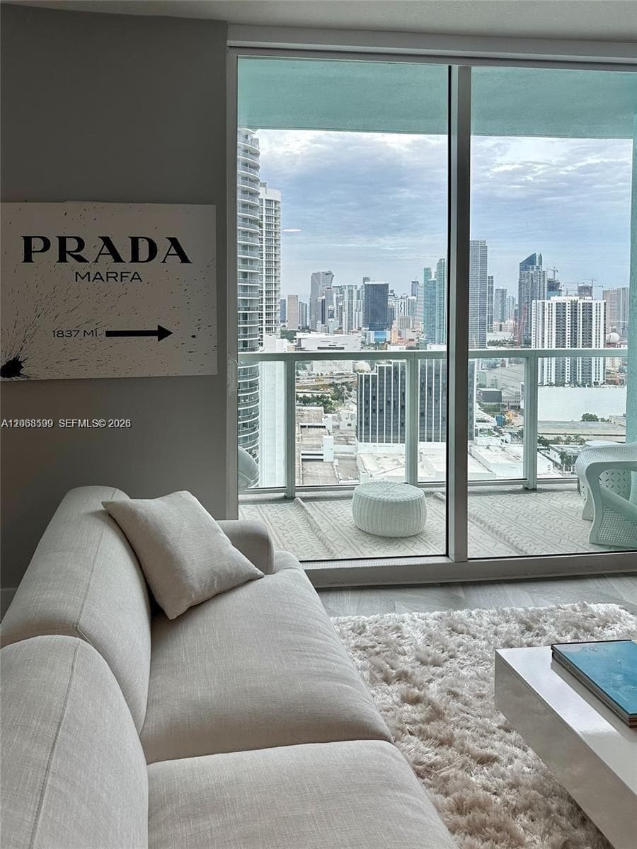 1900 N Bayshore Dr # 3919, Miami, FL 33132