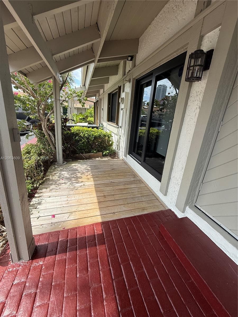 2645 S Parkview Dr # 2645, Hallandale Beach, FL 33009 photo 2