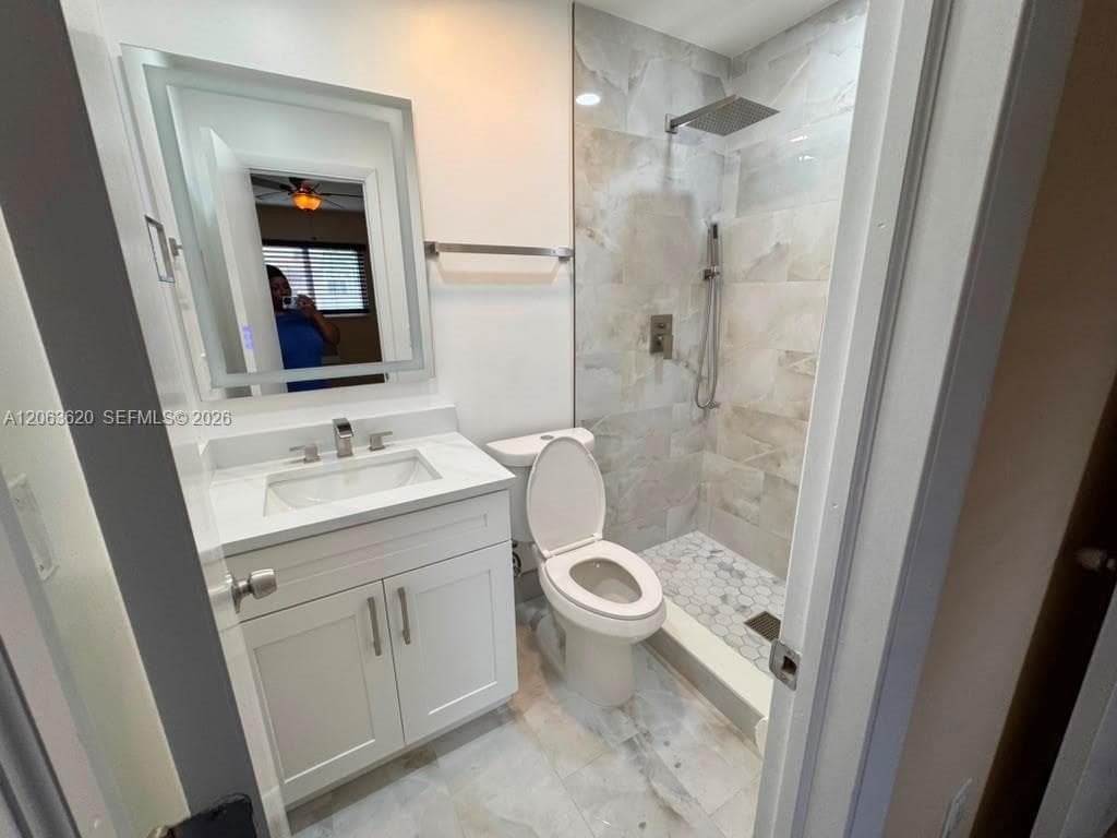 18331 NW 2nd Ct, Miami Gardens, FL 33169 photo 2