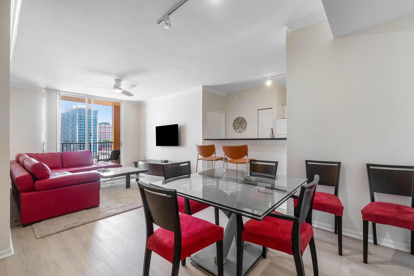 651 Okeechobee Boulevard # 1104, West Palm Beach, FL 33401 photo 2