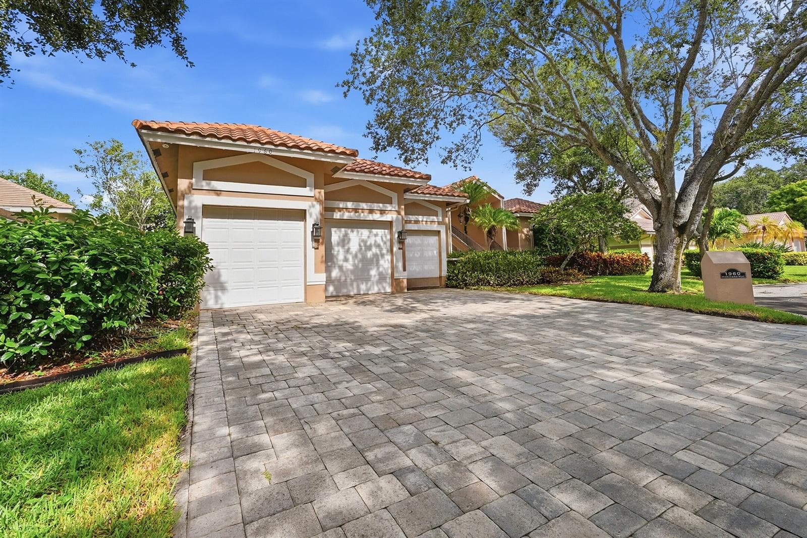1960 HARTFORD Way, Coral Springs, FL 33071 photo 5