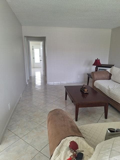 2020 NE 51st Court # 101, Fort Lauderdale, FL 33308 photo 5