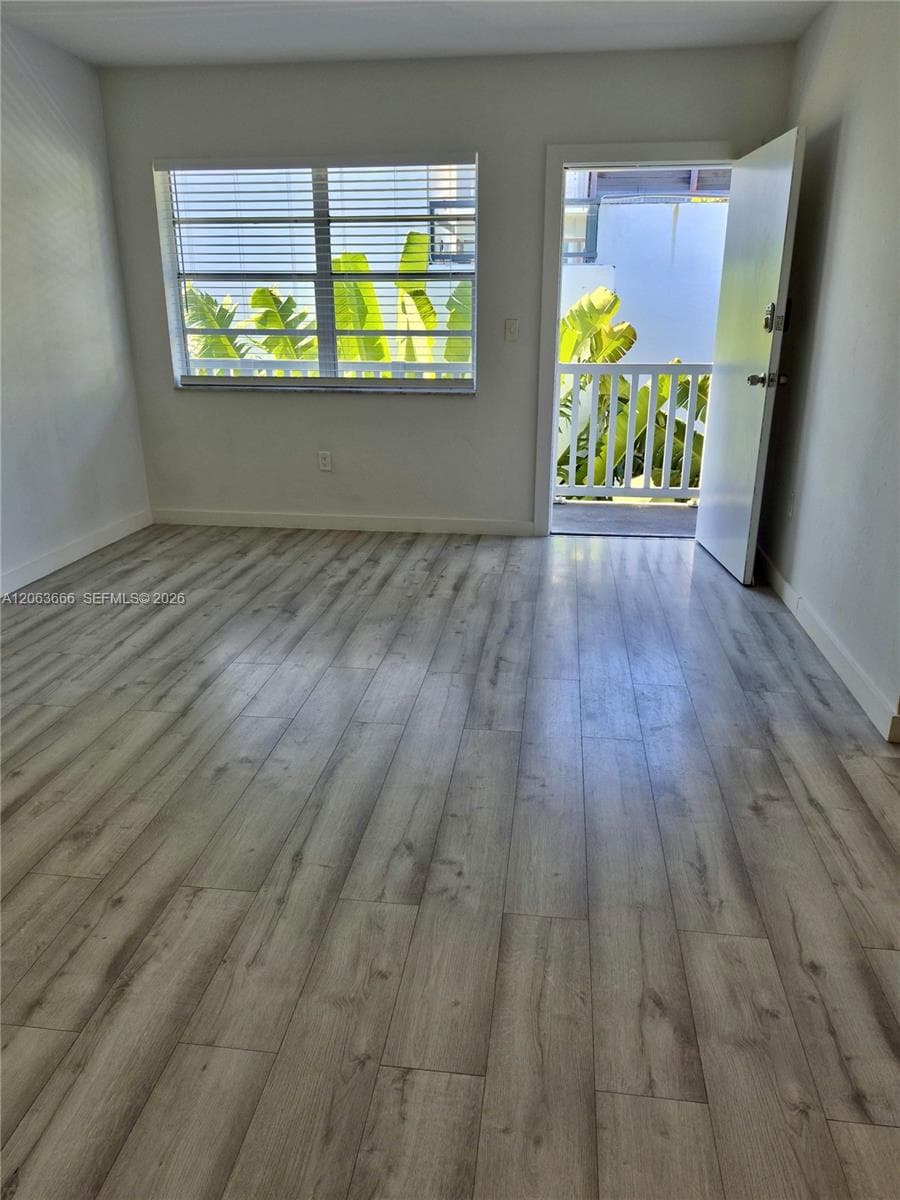 344 Meridian Ave # 4B, Miami Beach, FL 33139 photo 3