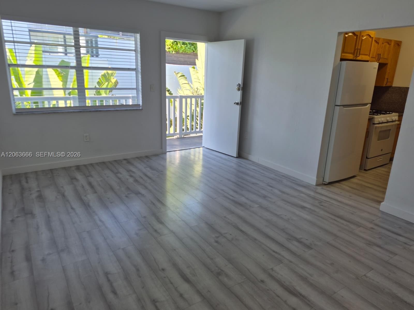 344 Meridian Ave # 4B, Miami Beach, FL 33139 photo 4