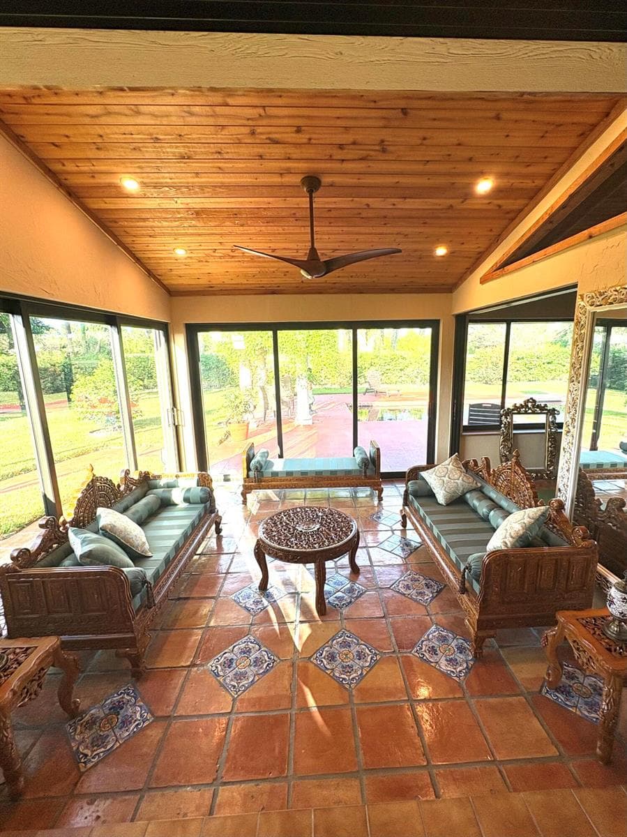 5091 SE BURNING TREE Circle, Stuart, FL 34997 photo 3