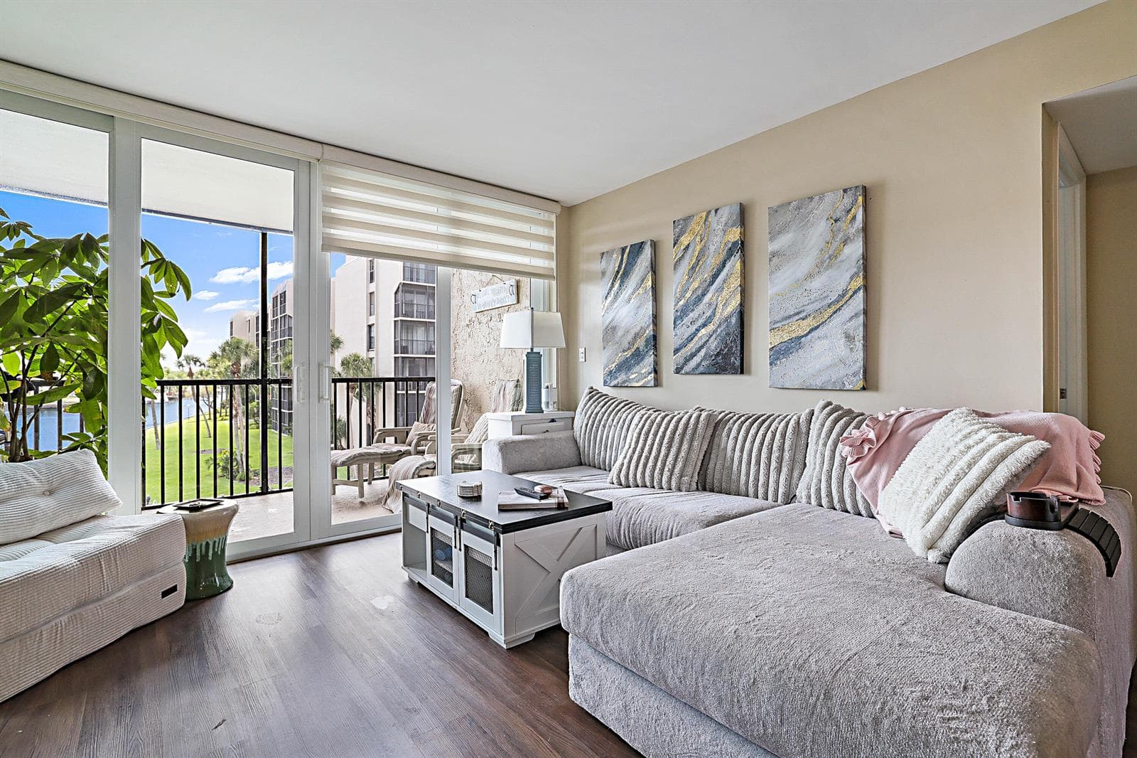8 Royal Palm Way # 3010, Boca Raton, FL 33432 photo 3