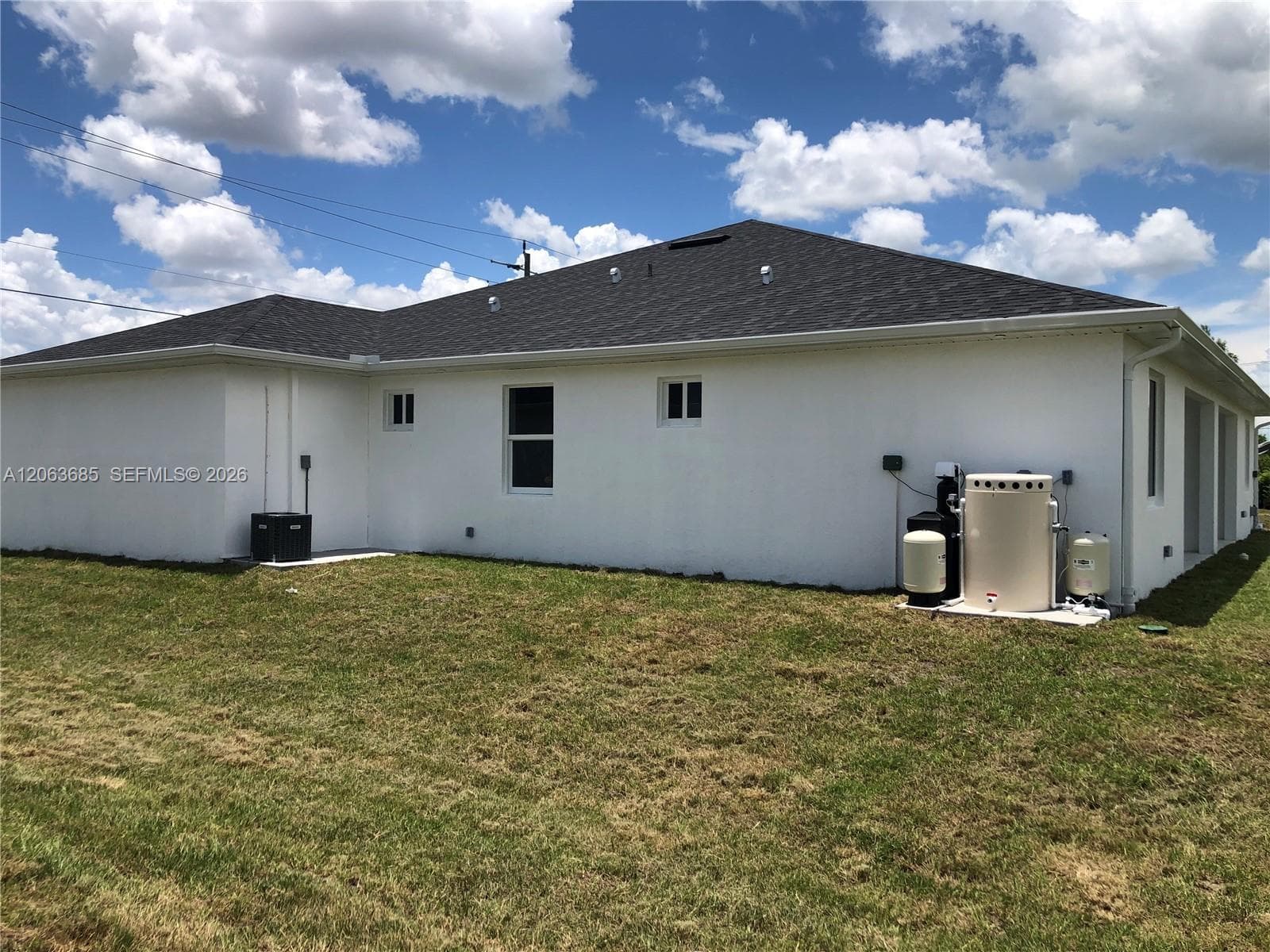 4572/4574 Golfview Blvd, Lehigh Acres, FL 33973 photo 4