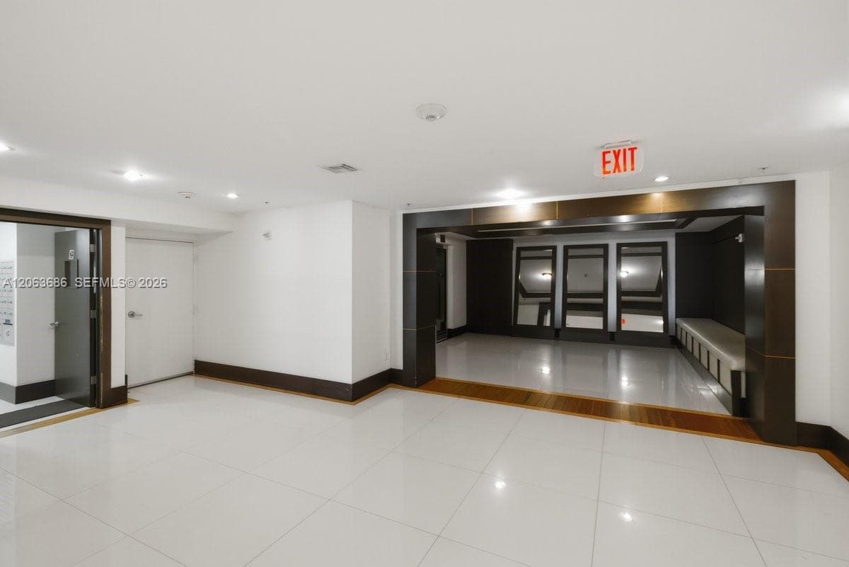 4242 NW 2nd St # 807, Miami, FL 33126 photo 5