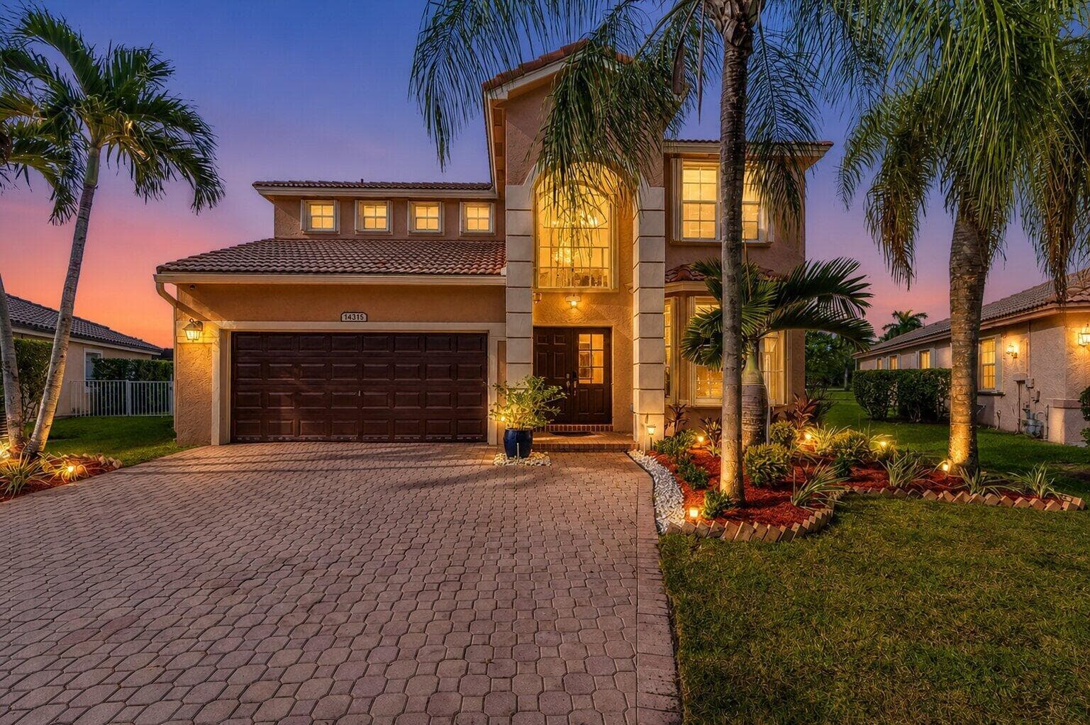 14315 NW 16TH Court, Pembroke Pines, FL 33028 photo 2