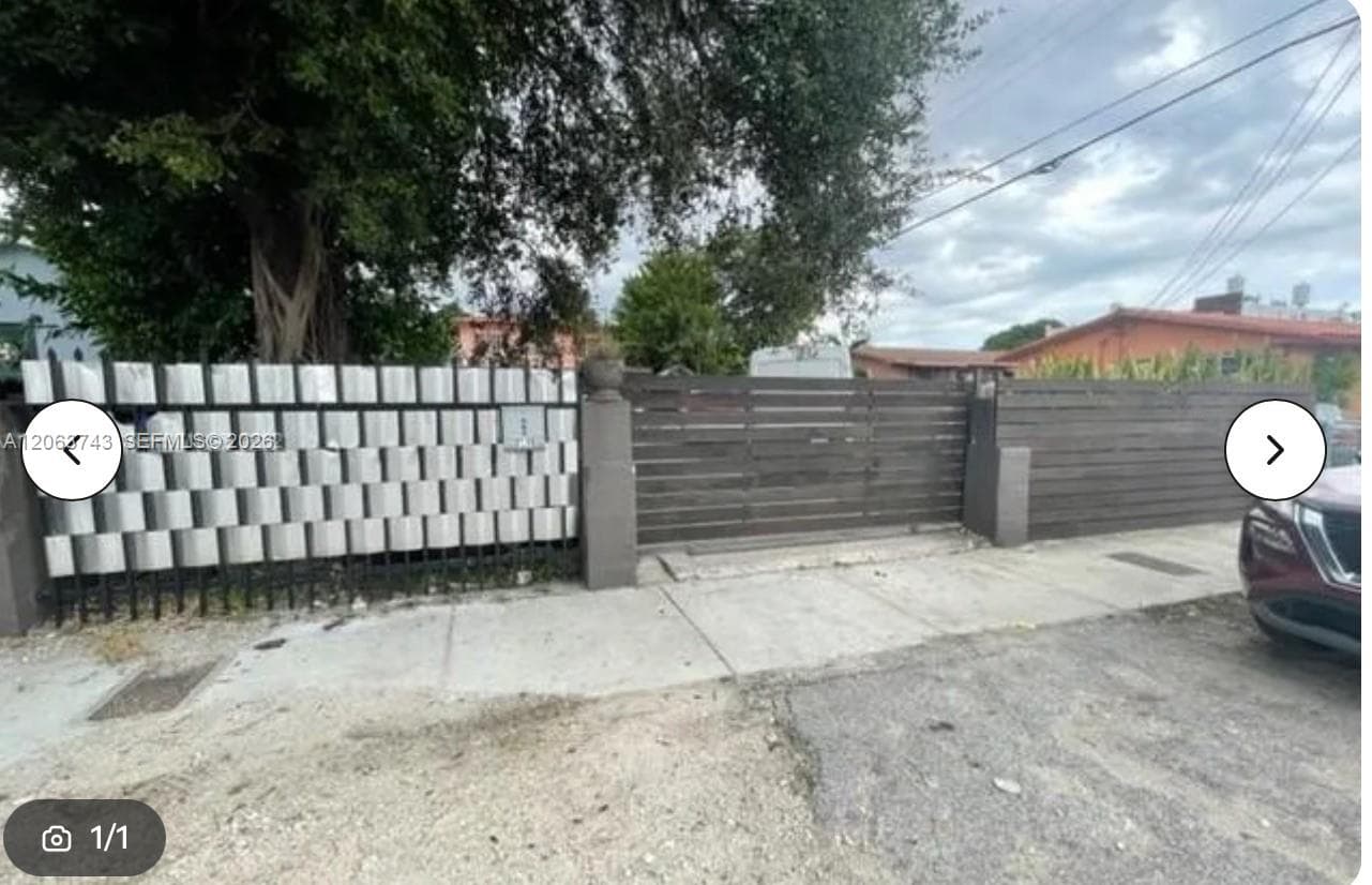 2215 NW 33rd St, Miami, FL 33142 photo 2