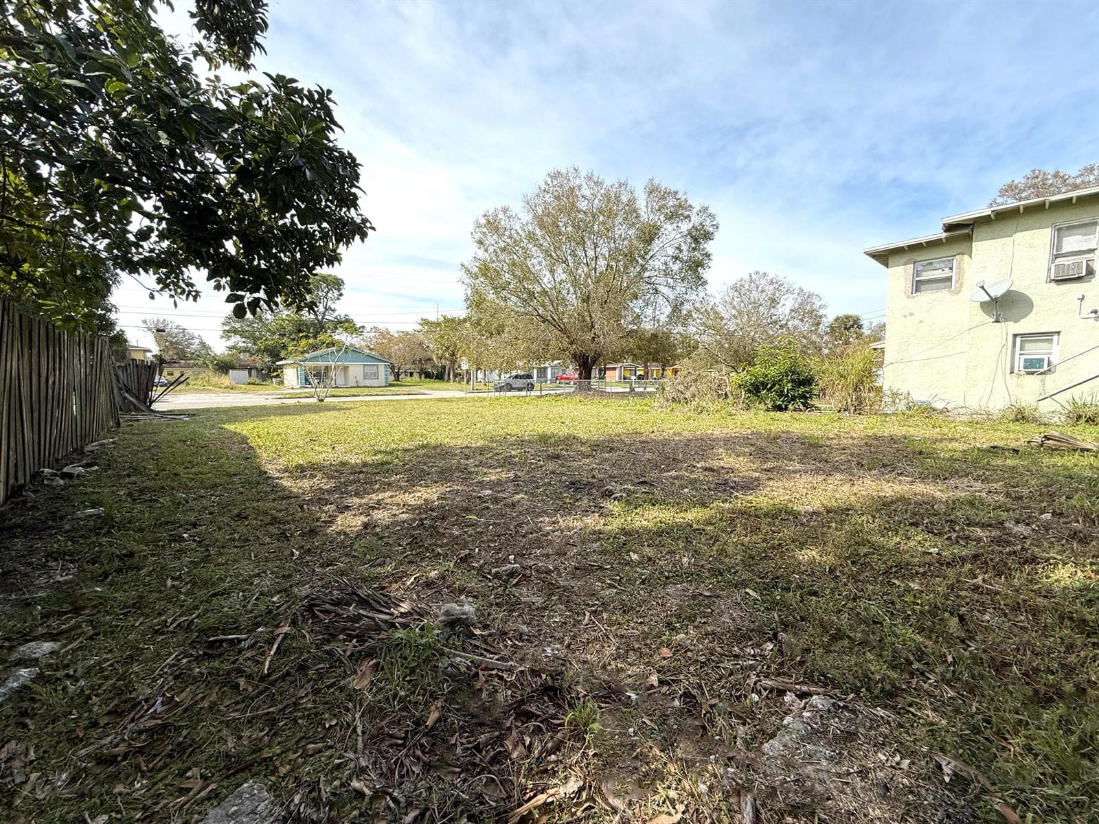 804 N 22ND Street, Fort Pierce, FL 34950 photo 5