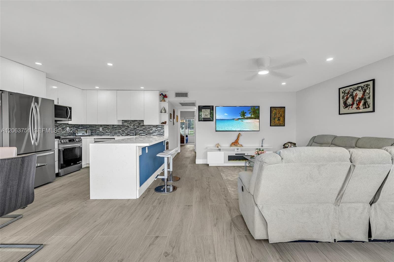 2109 Oakridge V # 2109, Deerfield Beach, FL 33442