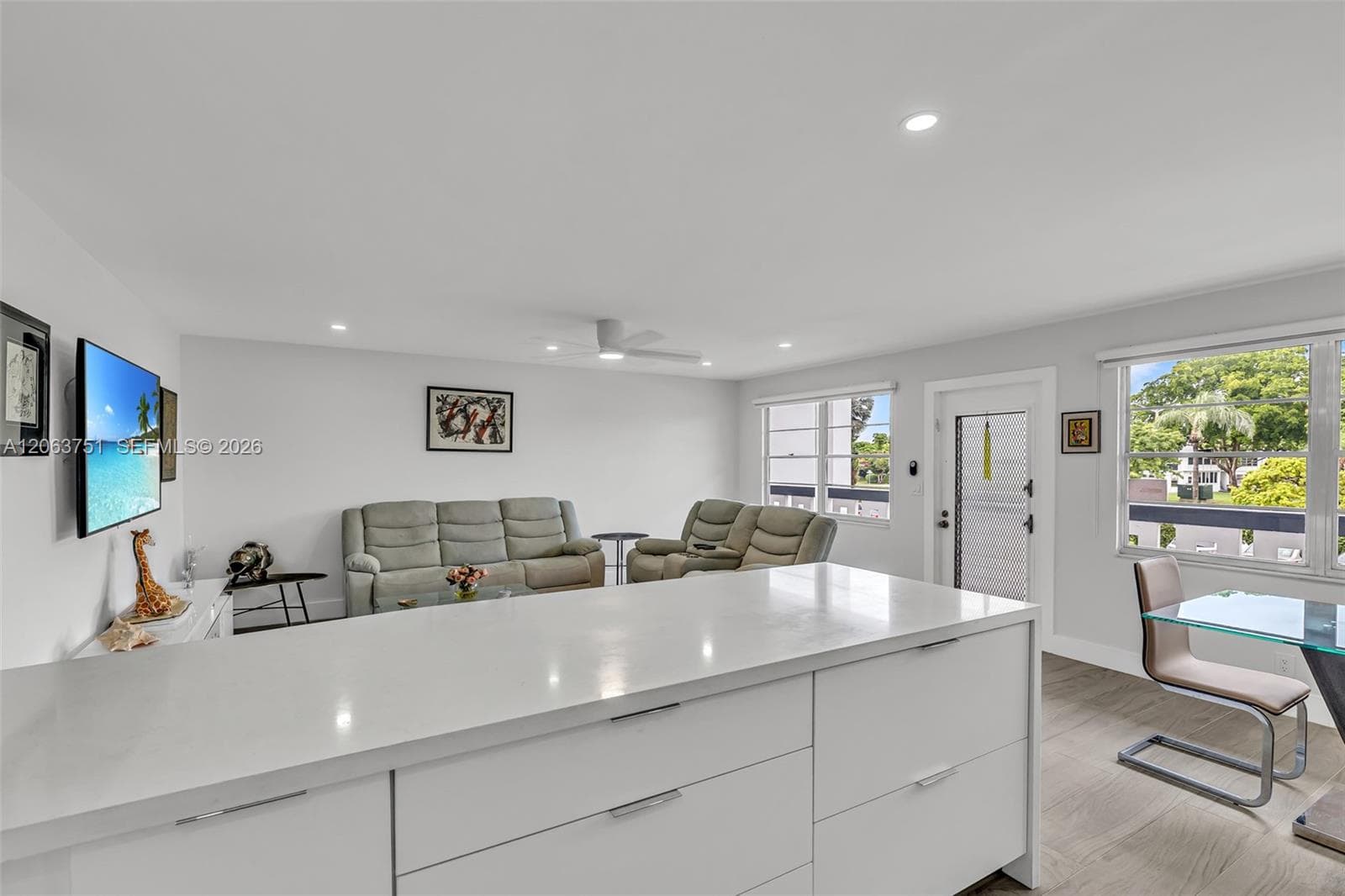2109 Oakridge V # 2109, Deerfield Beach, FL 33442 photo 4