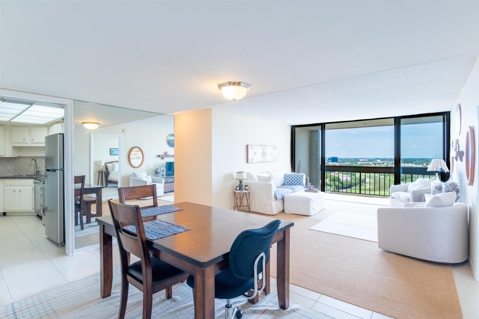 2400 PRESIDENTIAL Way # 1505, West Palm Beach, FL 33401 photo 2