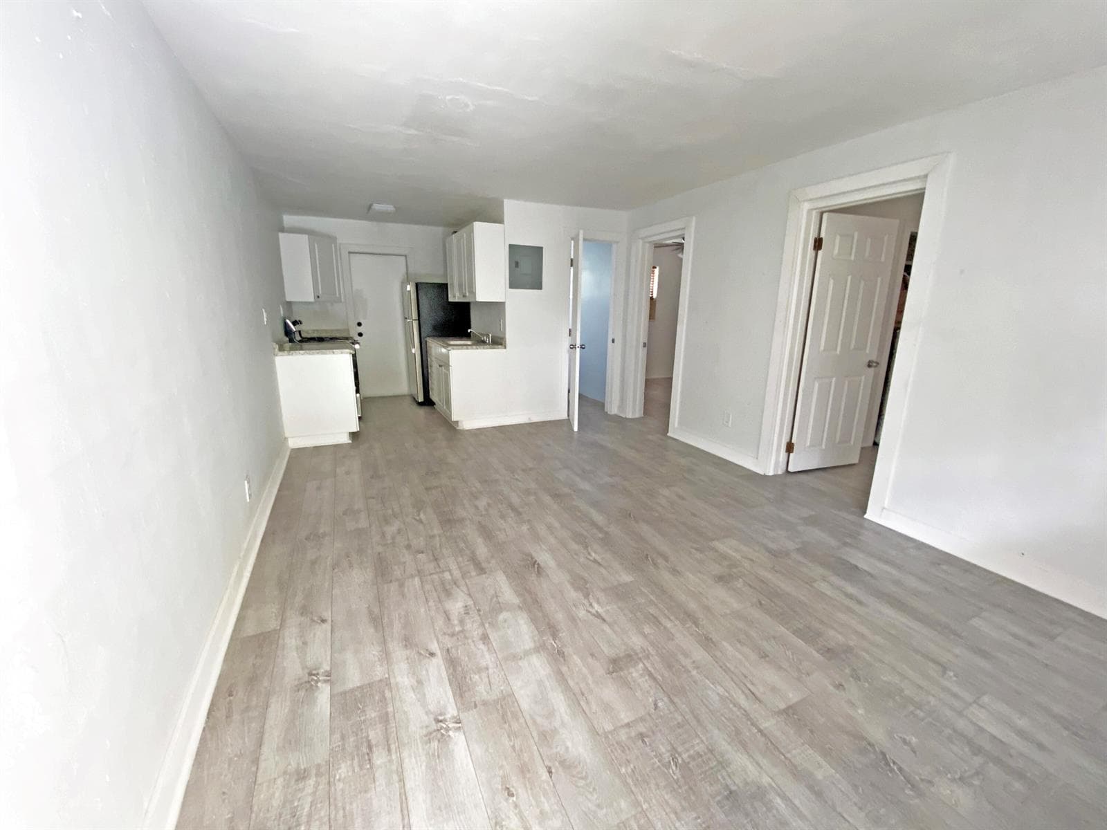 517 NW 15th Terrace, Fort Lauderdale, FL 33311 photo 3