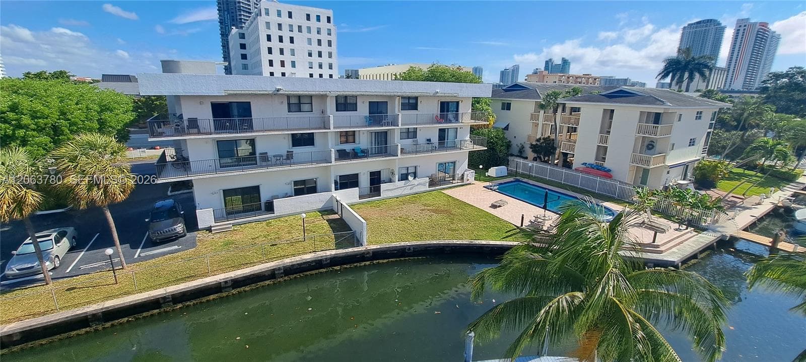 1900 Diana Dr # 3A, Hallandale Beach, FL 33009 photo 3