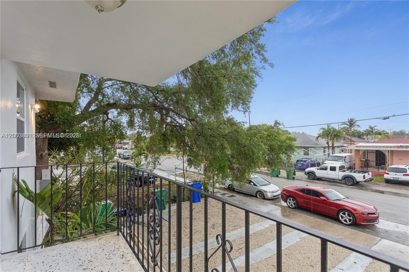 3290 NW 4th St # 3290, Miami, FL 33125 photo 3