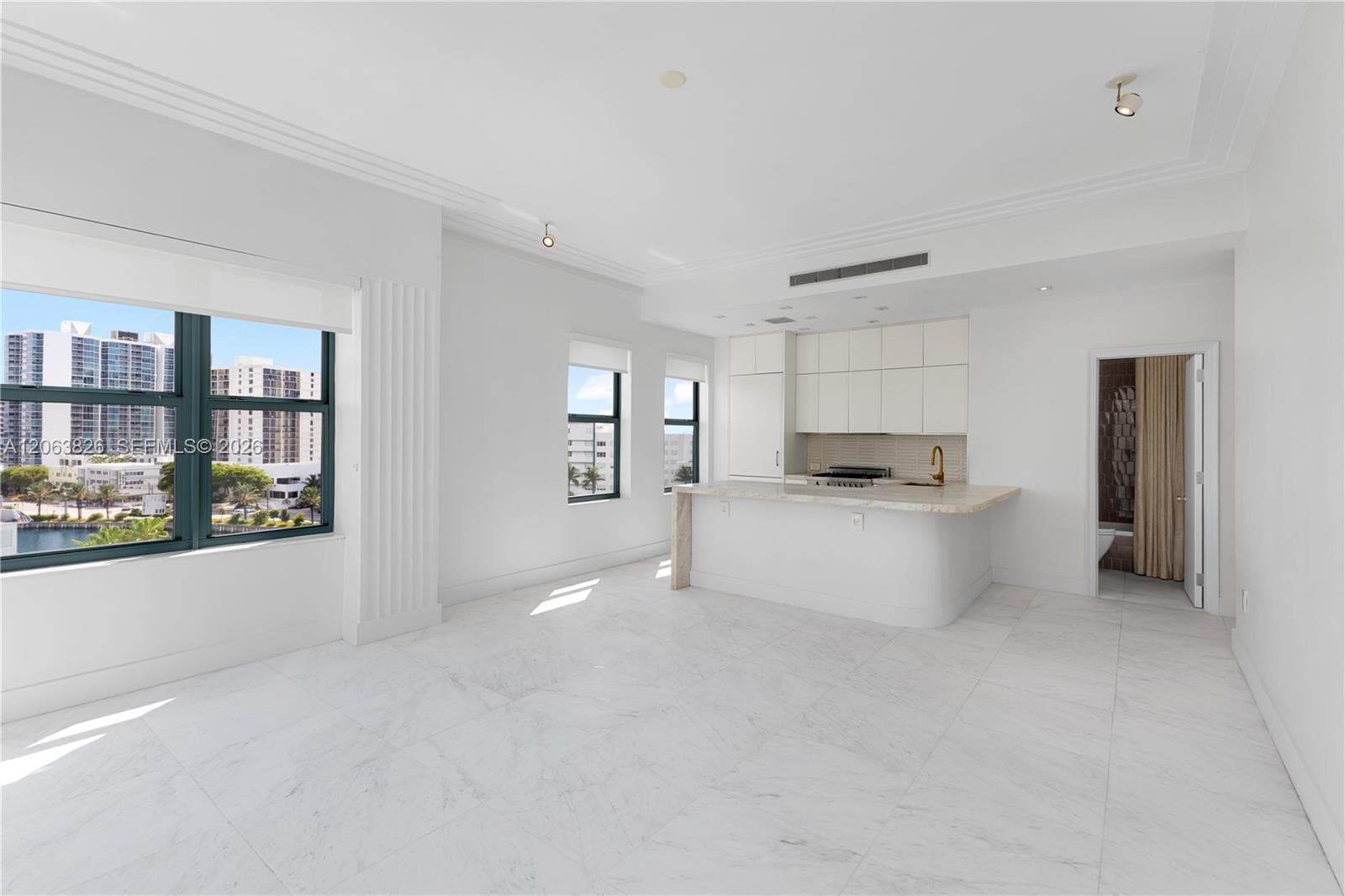 2421 Lake Pancoast Dr # 7A, Miami Beach, FL 33140 photo 4