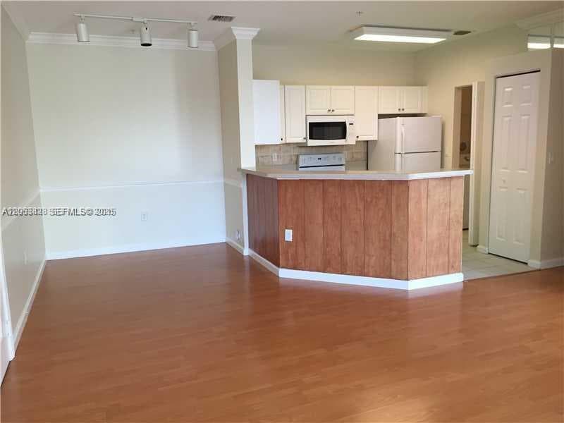 4704 SW 160th Ave # 222, Miramar, FL 33027 photo 2