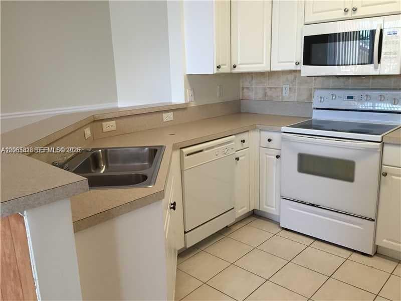 4704 SW 160th Ave # 222, Miramar, FL 33027 photo 3