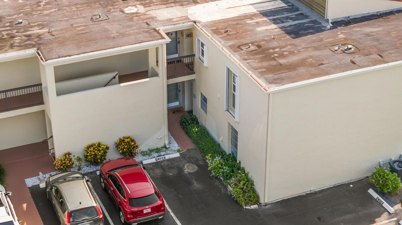2540 BOUNDBROOK Boulevard # 110, Palm Springs, FL 33406 photo 2