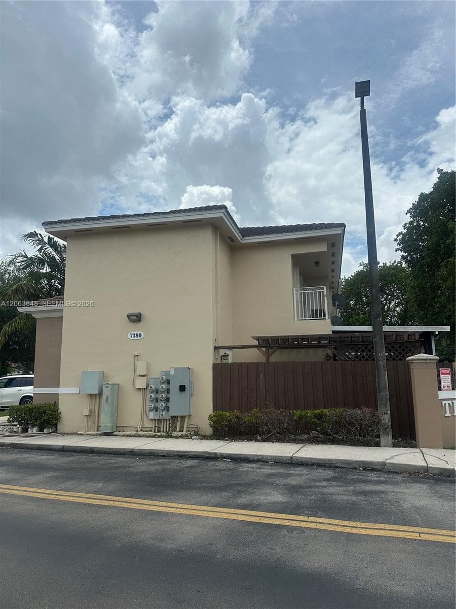 7380 NW 174th Ter # 204, Hialeah, FL 33015 photo 4