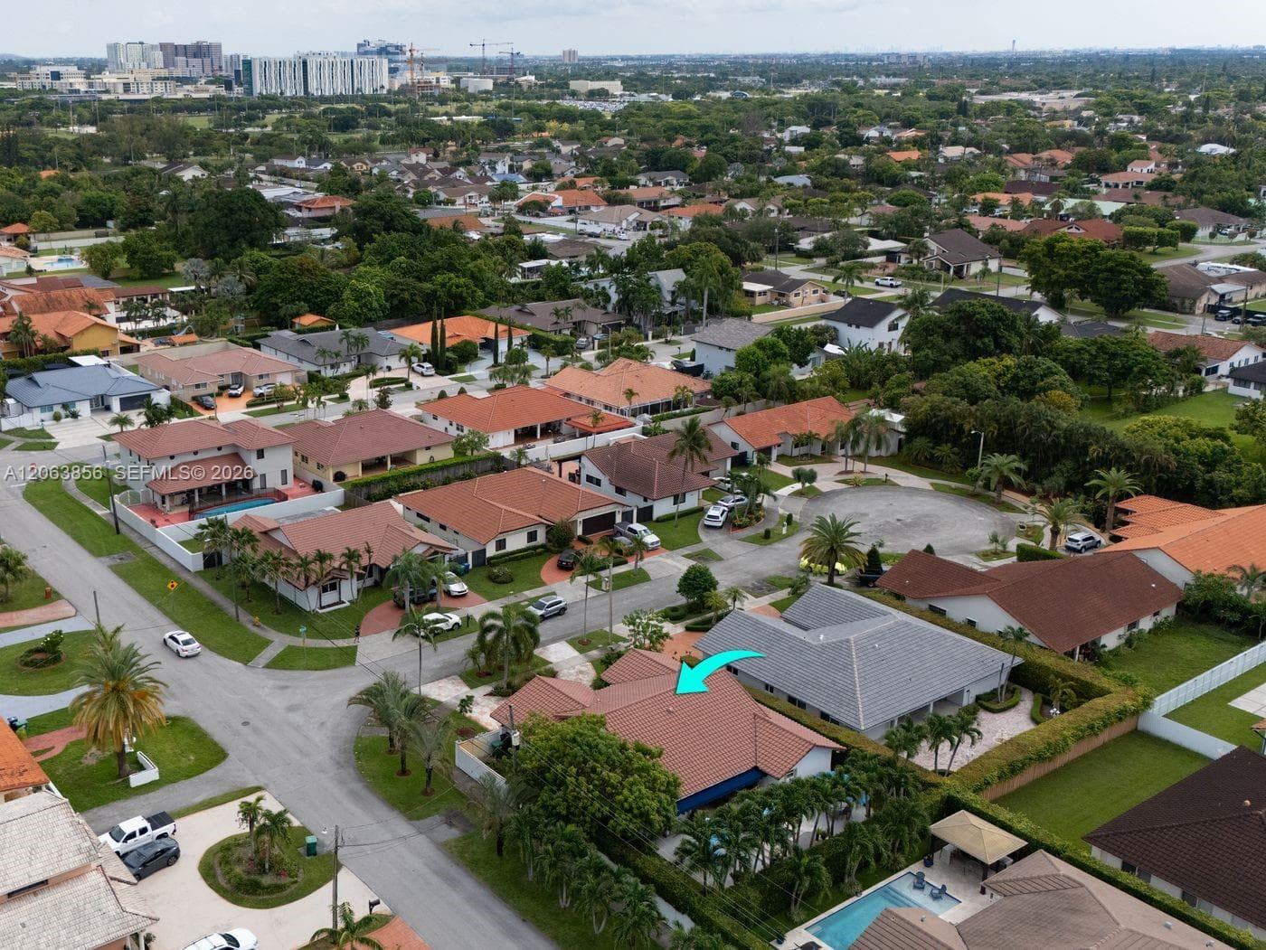11482 SW 28th Ter, Miami, FL 33165 photo 2