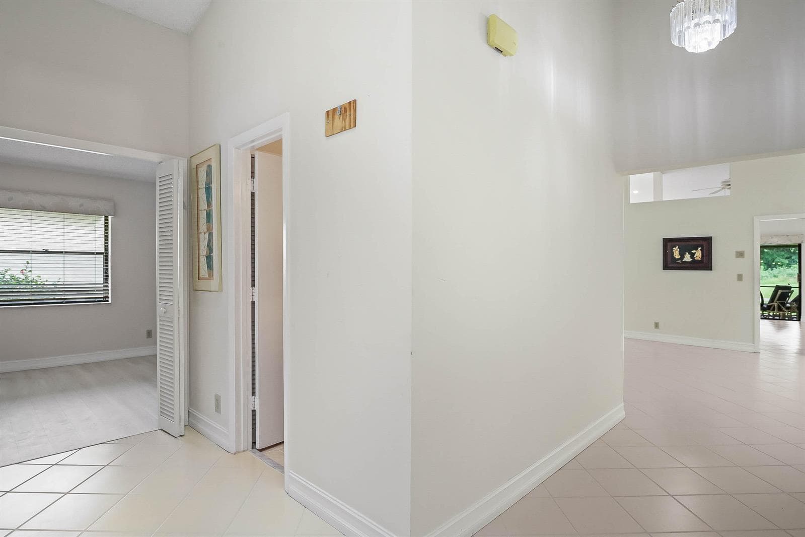 7003 GOLF POINTE Circle, Tamarac, FL 33321 photo 3