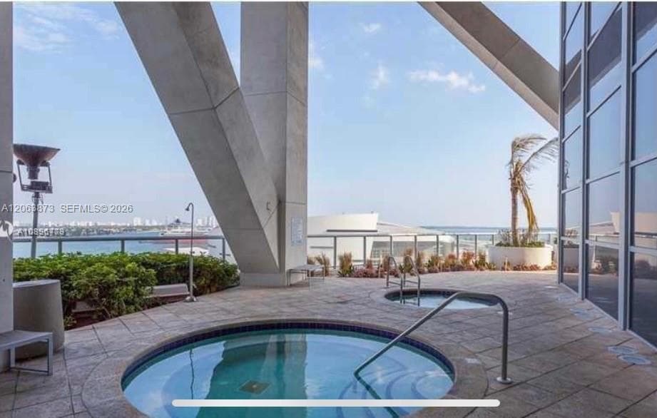 888 Biscayne Blvd # 4009, Miami, FL 33132 photo 3