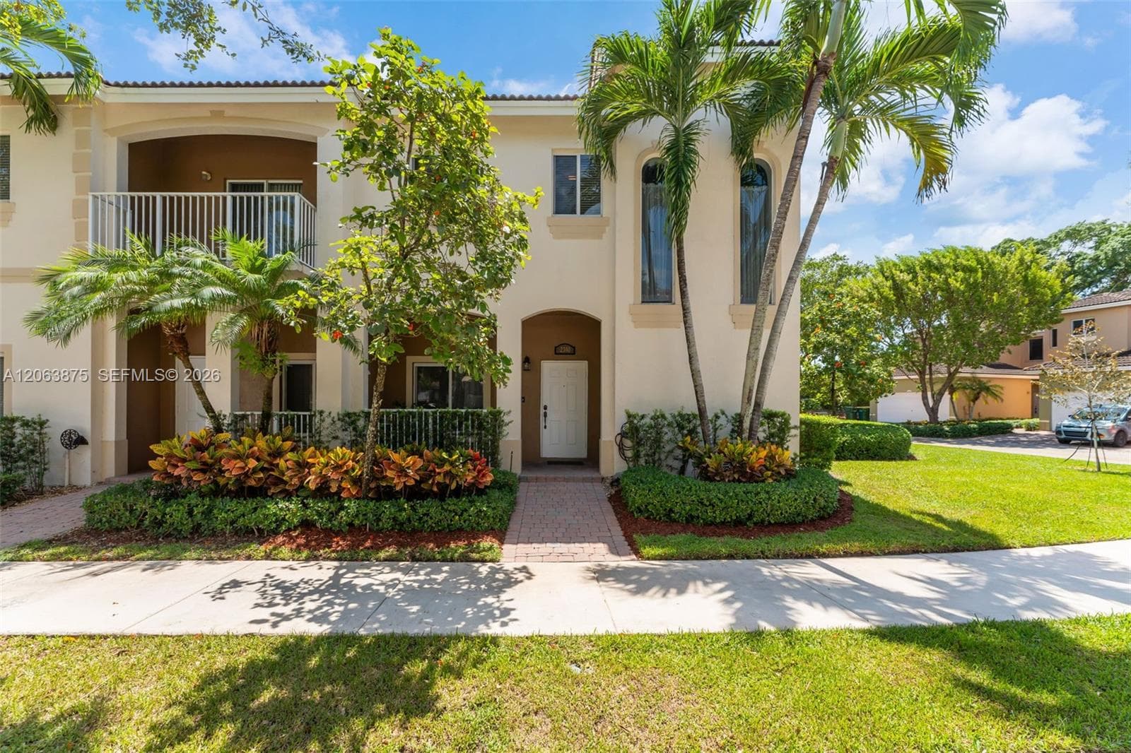 2390 SE 17th Ter, Homestead, FL 33035 photo 2